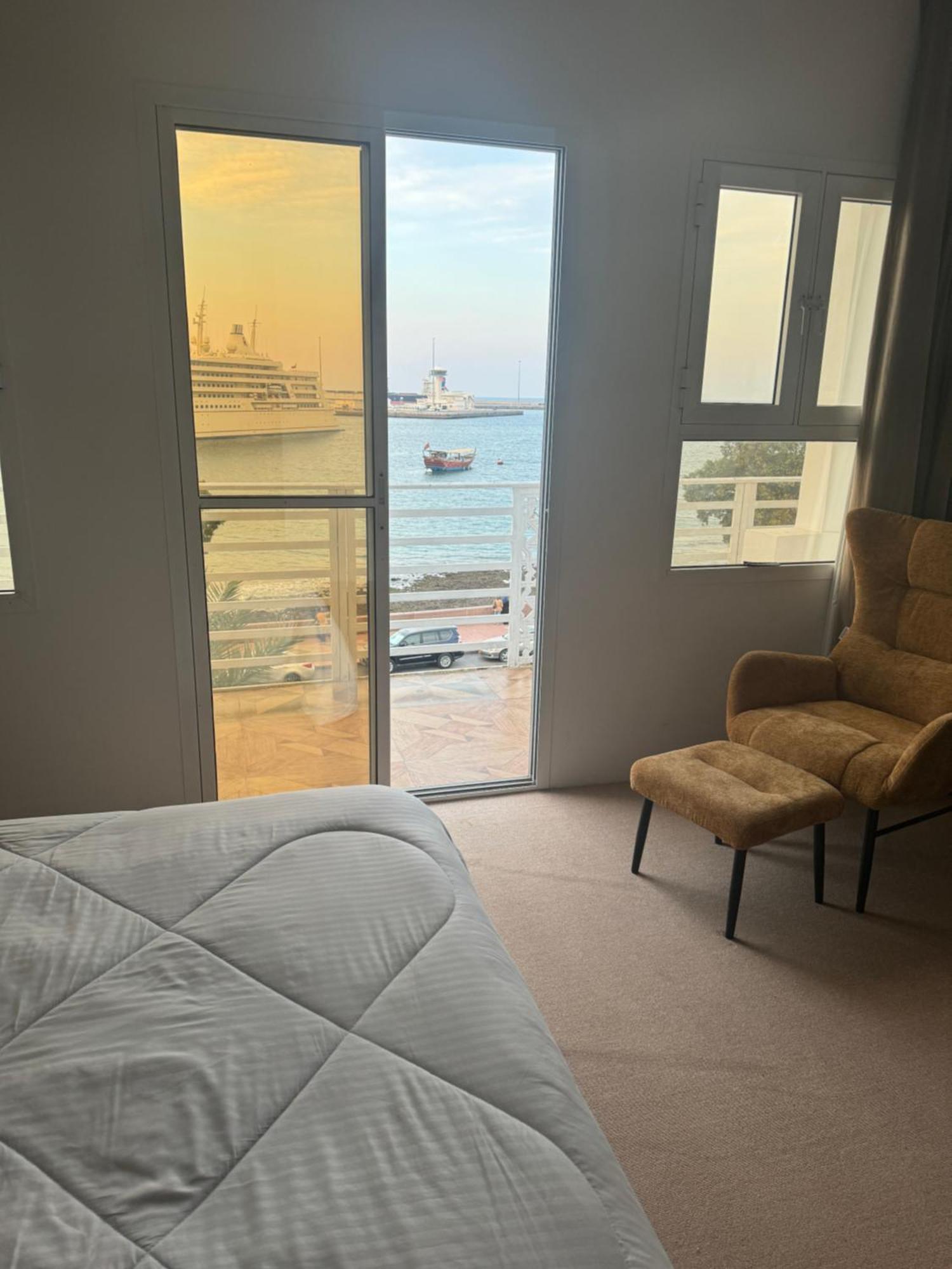马斯喀特Muttrah Souq And Sea View公寓 外观 照片